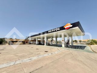 Business premise in Cabezas de San Juan (Las)