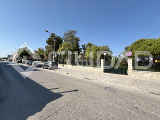 Casa a Cuervo de Sevilla (El). Casa de 3 plantas  zona el gamo, el cuervo