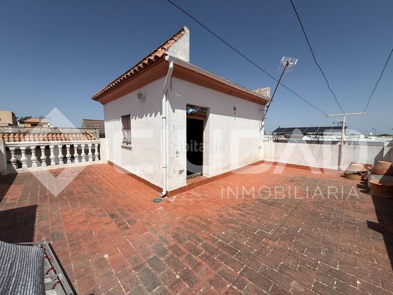 Foto ae0132c1-6fec-49ee-8937-5f1b501865c8. Casa a Cuervo de Sevilla (El)