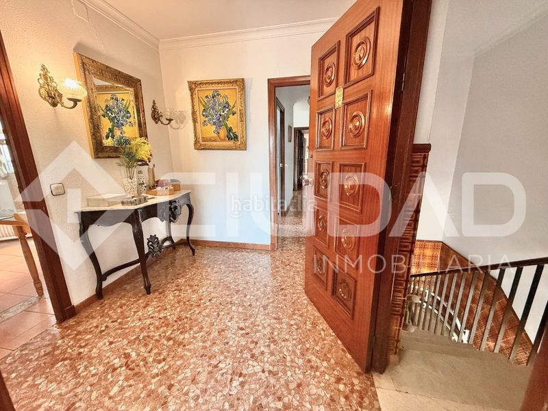 Foto 8d11c576-5b62-4b12-a880-38c7f3a90c63. Casa amb aparcament a Lebrija