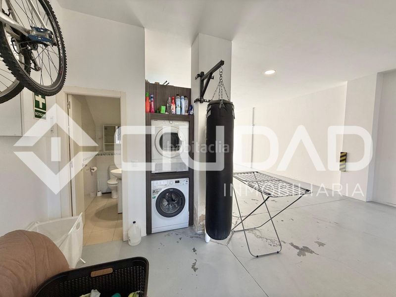 Foto 46aaa933-38e8-4053-9882-9a96980ce7e7. Casa adossada amb aparcament a Lebrija