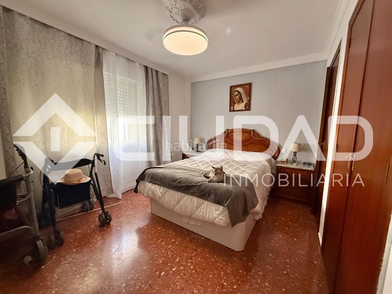 Foto ed6f7c83-d35a-4b77-811d-ad22386362d7. Piso en Lebrija