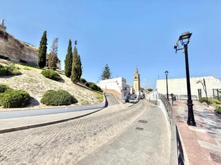 Maison à Lebrija. Casa con proyecto de rehabilitación  zona centro, lebrija