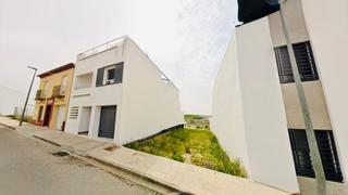 Residential Plot in Lebrija. Solar disponible en lebrija, zona plaza de las autonomías!