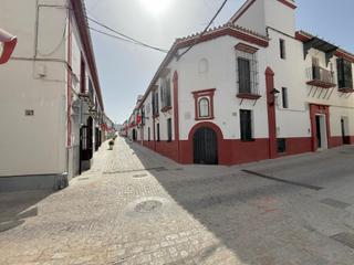 Maison à Lebrija. Casa en venta en pleno centro de lebrija  zona cuatro cantillos