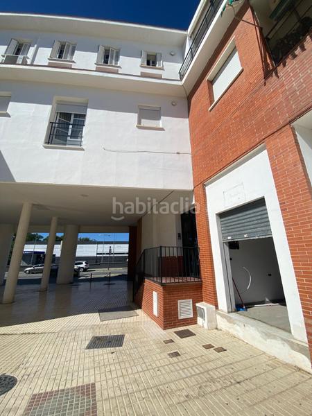 Foto 494fc3a0-a700-43a6-8ed7-c80dfceb175a. Local comercial  en venta en la zona plaza de la amistad. en Lebrija