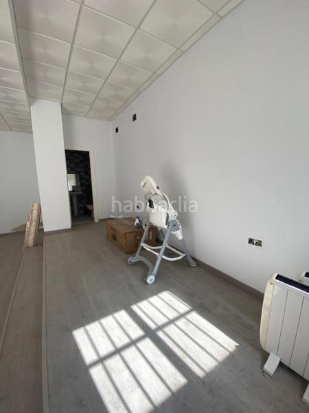 Foto 59b89f3d-8754-4bc2-9fc8-18cca03bf0d8. Local comercial  en venta en la zona plaza de la amistad. en Lebrija