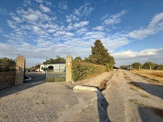 Fondo rustico in Lebrija. Finca rústica en venta  zona los naranjos, lebrija