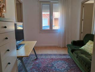 Etagenwohnung in Erandio. En zona semipeatonal