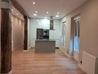Flat  Fundación jado kalea 6. Piso ideal jóvenes parejas