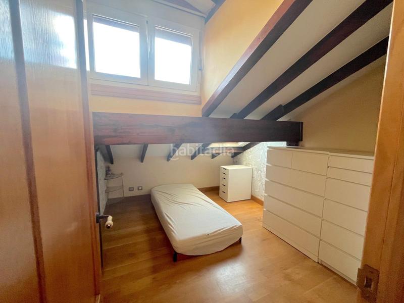 Foto 643511a4-1e98-415e-970b-7dd4db1e9e03. Haus mit heizung in Erandio