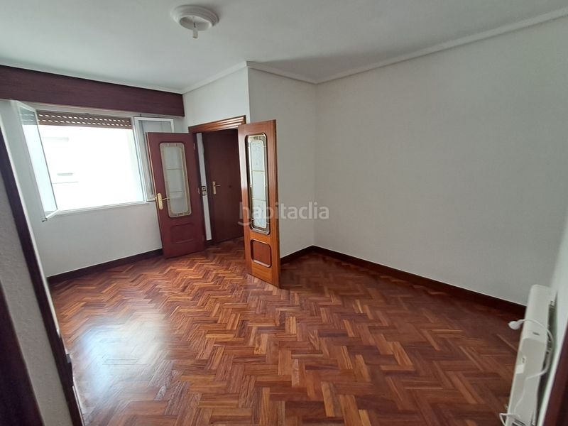 Foto 3107e172-e451-42e5-9fb1-ae8375581a75. Pis a Erandio