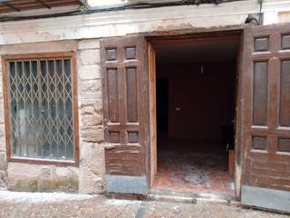 Local Comercial en Calle santa teresa 6. Oportunidad inmobiliaria