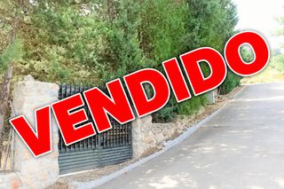 Chalet in Hontoba. Oportunidad inmobiliaria