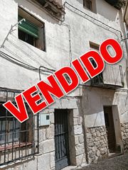 Masia a Pastrana. Oportunidad inmobiliaria