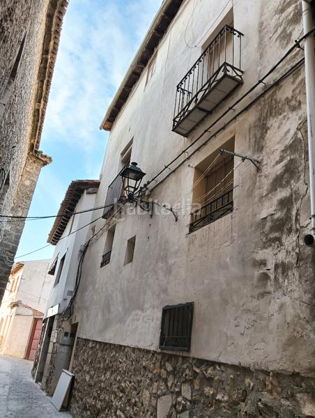 Foto 949deb38-25ce-4724-a067-02b5ff4fe5a2. Casa a calle damas 4 a Pastrana