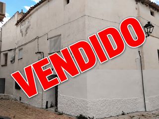 Casale in Almonacid de Zorita. Oportunidad inmobiliaria