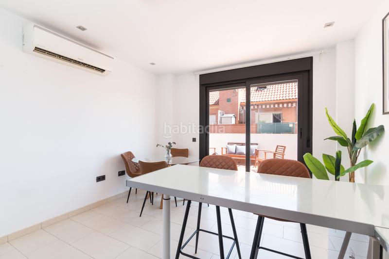 Foto a7111d2f-43df-49d7-b685-be983808e0bf. Location attique avec parking dans Valdeacederas Madrid