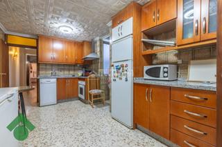 Pis a Santa Rosa - Valdeolleros. Piso en venta en cordoba