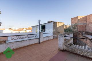 Maison jumelée à Añora. Casa en venta en añora