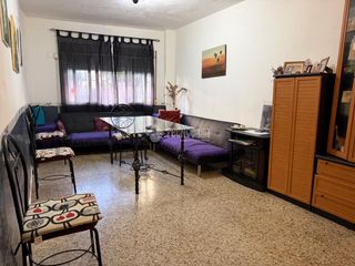 Flat in Santa Rosa - Valdeolleros. Piso en venta en cordoba