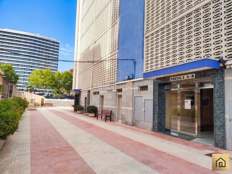 Foto d04f7652-1830-4eca-8928-859cbad252db. Pis a avenida de madrid 16 a Playa Levante Benidorm