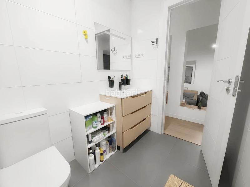 Foto d228d169-7ff1-4915-83bf-a20edd5dd383. Piso magnífico piso con reforma reciente para entrar a vivir en Madrid