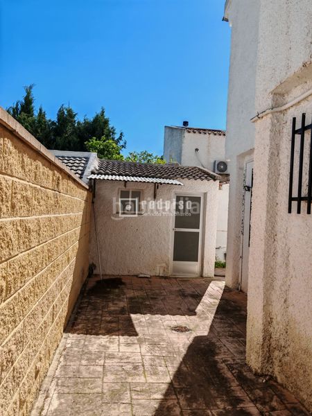 Foto b8771237-1e72-4156-9c8e-27f1ccc53784. Xalet amb aparcament piscina a Torres de Cotillas (Las)