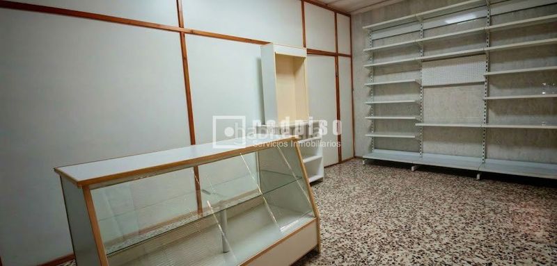 Foto bc9b218f-174b-4e35-adde-cbfc13cfb940. Local comercial a Alcantarilla
