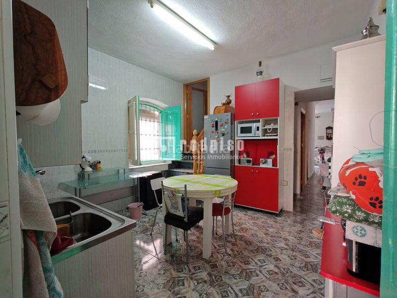 Foto 2c7ba066-b424-4da9-9294-da77e4cf200e. Maison dans Mula