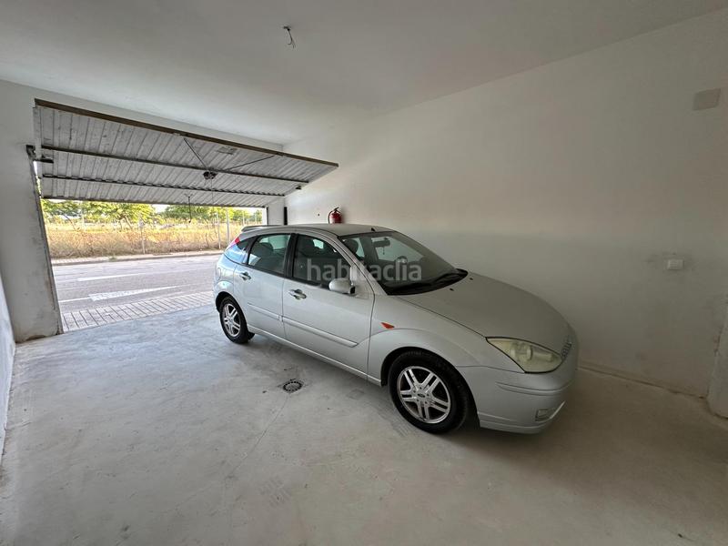 Foto d03ece98-dc52-45a9-a76a-f6644ce7fb13. Haus mit parking in Consolación Utrera