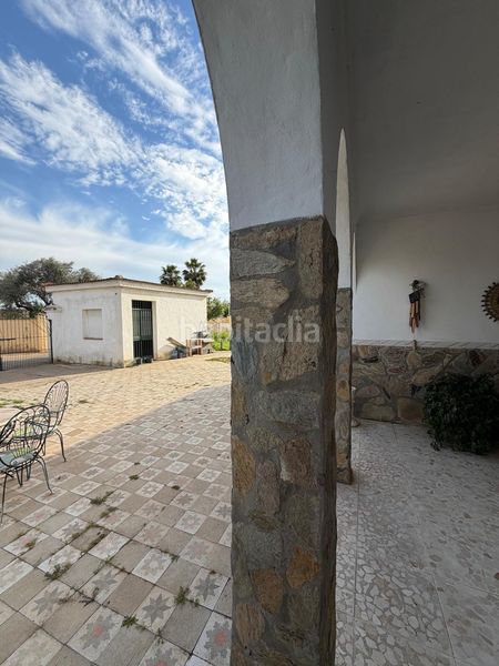 Foto 0b08e651-6ddd-4711-bc8a-6f8317f84760. Casa a Pedanías Norte Utrera