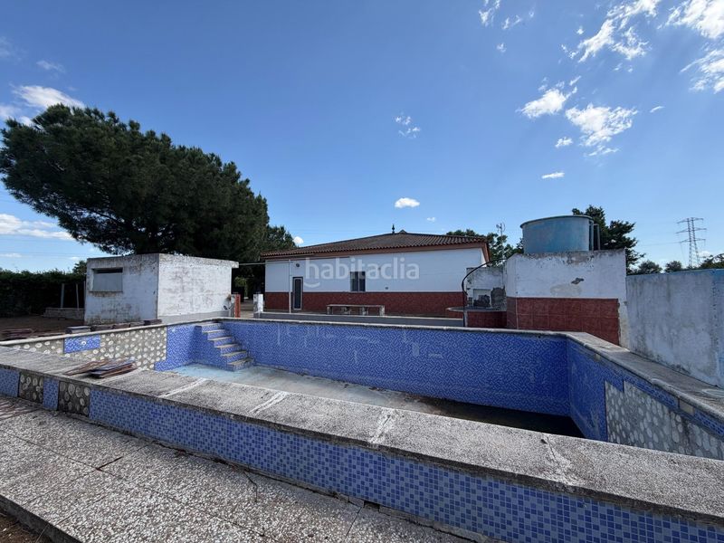 Foto 1abb896a-c6d0-4934-89e2-6eb8ee5f83ca. Maison dans Pedanías Sur Utrera