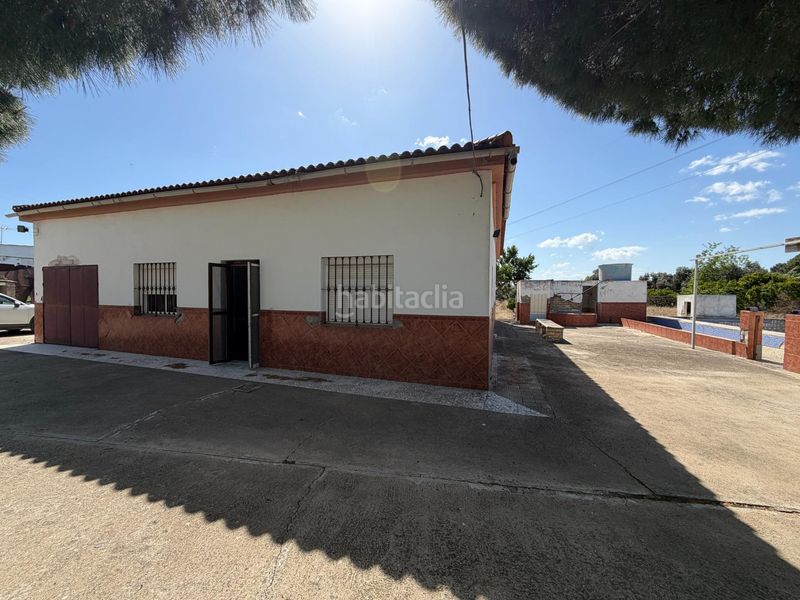 Foto 58271790-b6e3-4b91-bce6-c1db9d280908. Maison dans Pedanías Sur Utrera