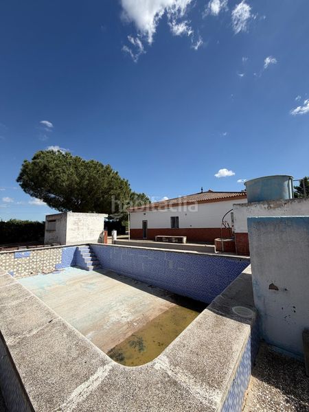 Foto 5dc755b8-b22e-4612-aa77-c3107356e1ee. Maison dans Pedanías Sur Utrera