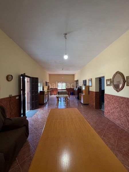 Foto a4e7d521-40f3-4cd5-9942-21e47ab53b5c. Maison dans Pedanías Sur Utrera