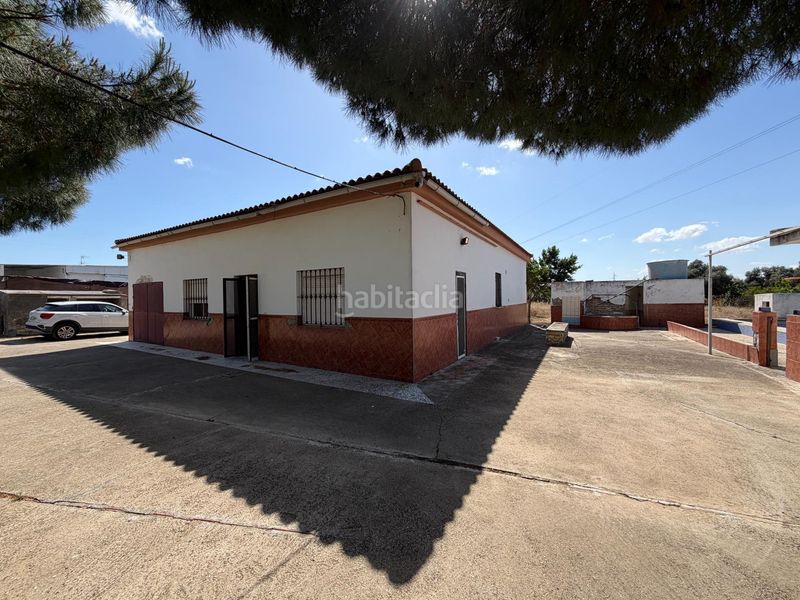 Foto f4ae2747-9861-49aa-b834-f4a9f6625dc4. Maison dans Pedanías Sur Utrera