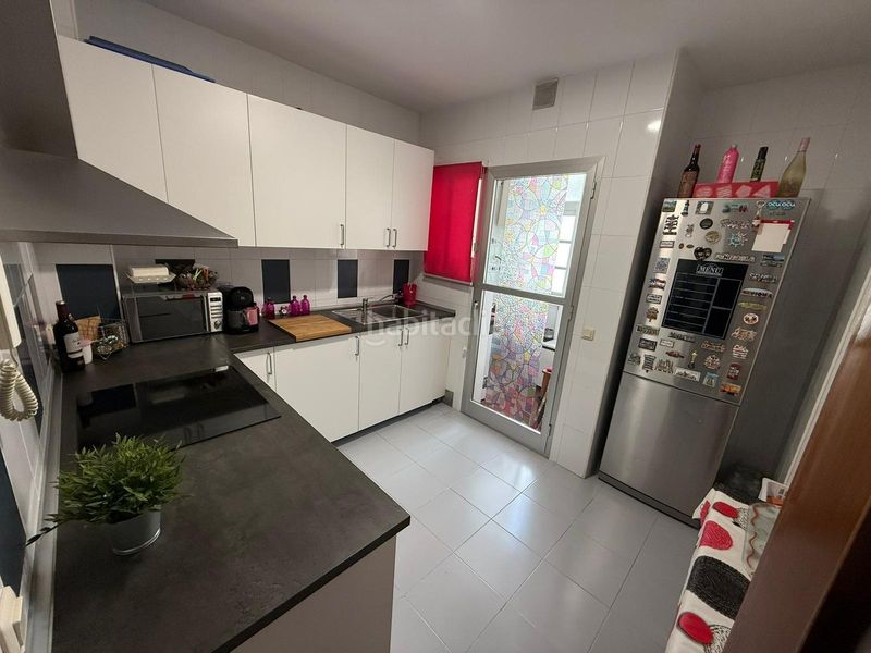 Foto 5114bd53-c65e-4e51-bd29-46ccee44755e. Piso  con piscina garaje y trastero. en Salesianos Utrera