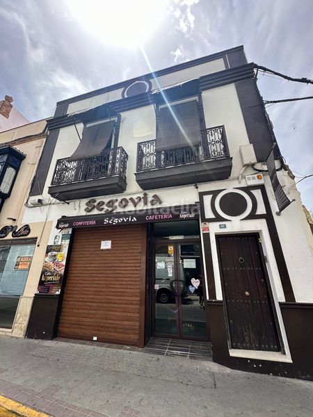 Foto 8f1fc9a6-a3ff-421d-acec-478a4e3e84d7. Casa a Centro Utrera