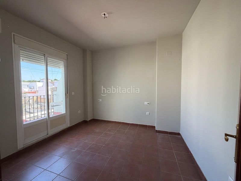 Foto 32e642ee-585e-400f-9445-f494260da0e7. Casa amb aparcament a Torre Cruz - Los Molinos Utrera