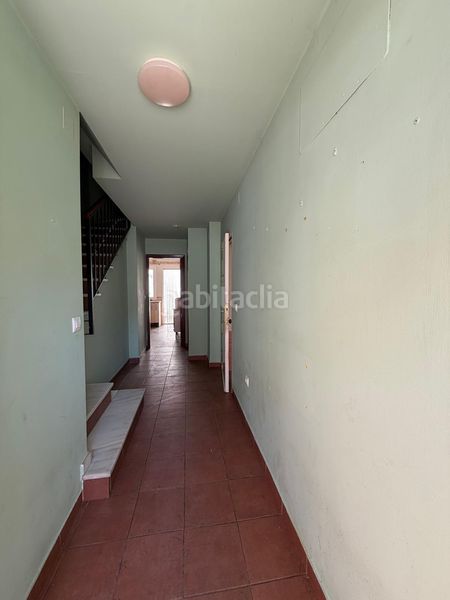 Foto 4cbfc701-b78b-46cb-b950-6c618a549f30. Casa amb aparcament a Torre Cruz - Los Molinos Utrera