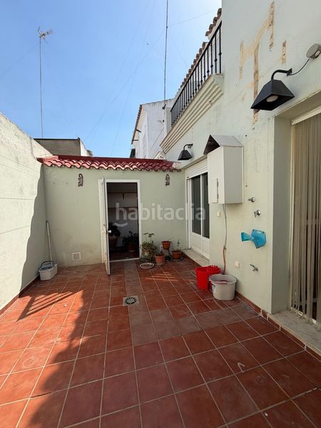 Foto 7ed2ba1b-6400-4e12-bd27-e801b037a049. Casa amb aparcament a Torre Cruz - Los Molinos Utrera