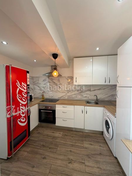 Foto ba74598b-aa5a-4ac8-a7d7-e37356bd85c9. Piso  alto independiente en Torre Cruz - Los Molinos Utrera