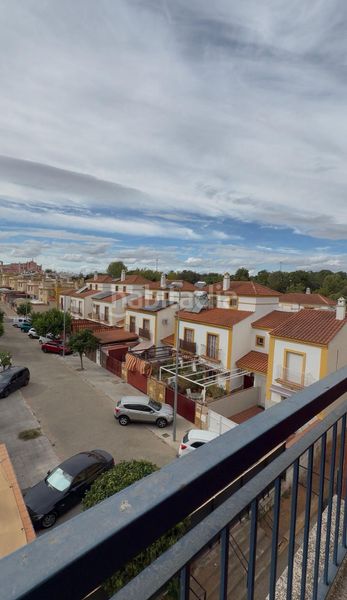 Foto cd5d2735-e6ed-4f20-a83d-570b6bf2d140. Reihenhaus in Oromana Alcalá de Guadaira