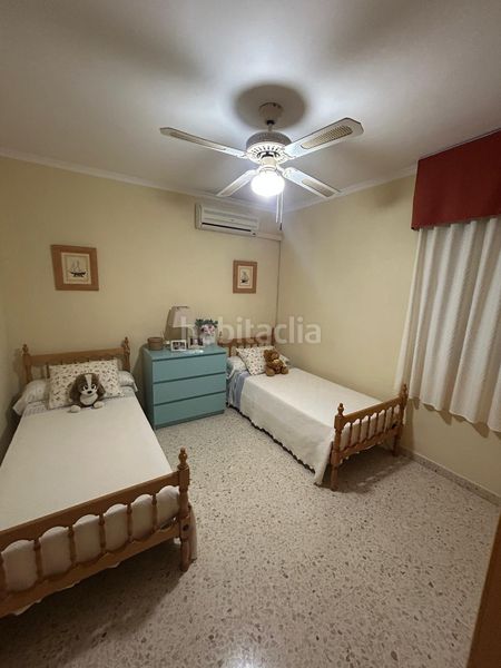 Foto b42c36e0-aaa1-4c0d-9aee-3e71ac3ff3f6. Casa a Salesianos Utrera