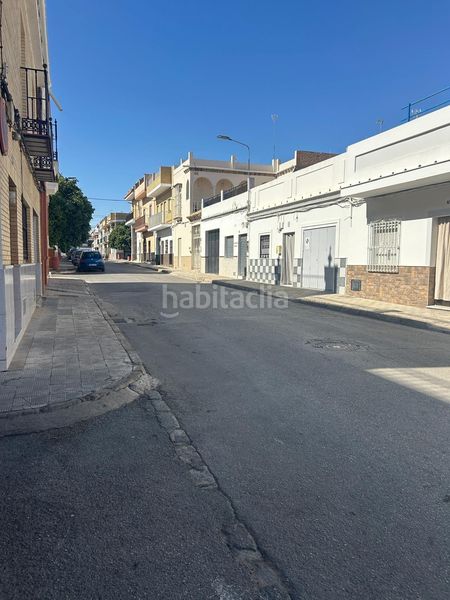 Foto 41bdac18-c749-4ca6-bbac-2eba24a826a0. House in Las Torres - Constelaciones Utrera