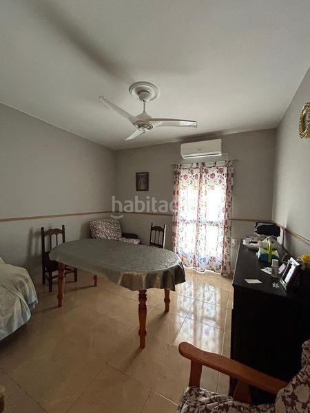 Foto 51f39de3-2799-4ffc-bda3-04fa20e22180. House in Las Torres - Constelaciones Utrera
