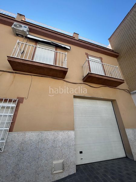 Foto 7141ec4c-9ae4-4fe9-b7b1-b157e6c5306b. House in Las Torres - Constelaciones Utrera