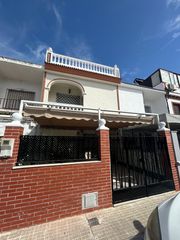 Casa in Estación - La Fontanilla - El Tinte. Casa adosada