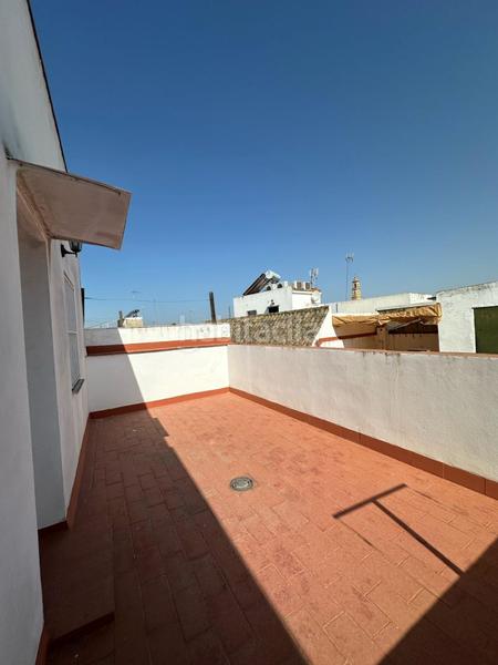 Foto 142c8fe3-b3cb-4fa9-8b1e-5152cf86cc1c. Casa vivienda unifamiliar en Centro Utrera